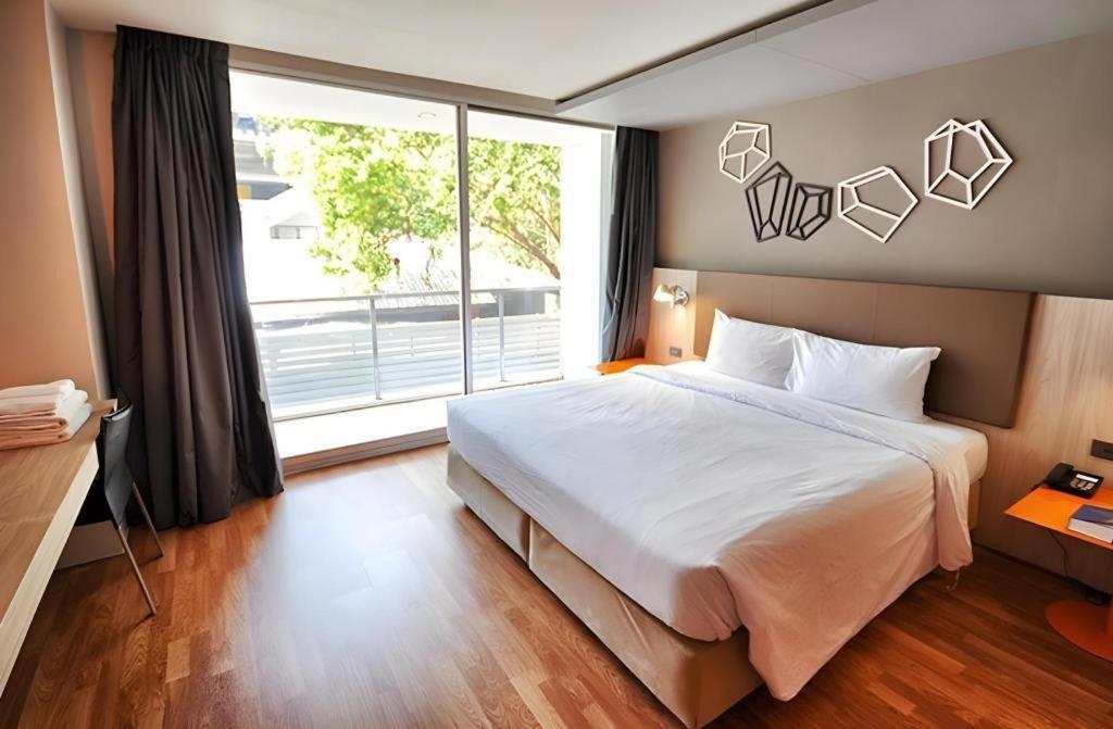 The Heritage Silom Hotel Bangkok Luaran gambar