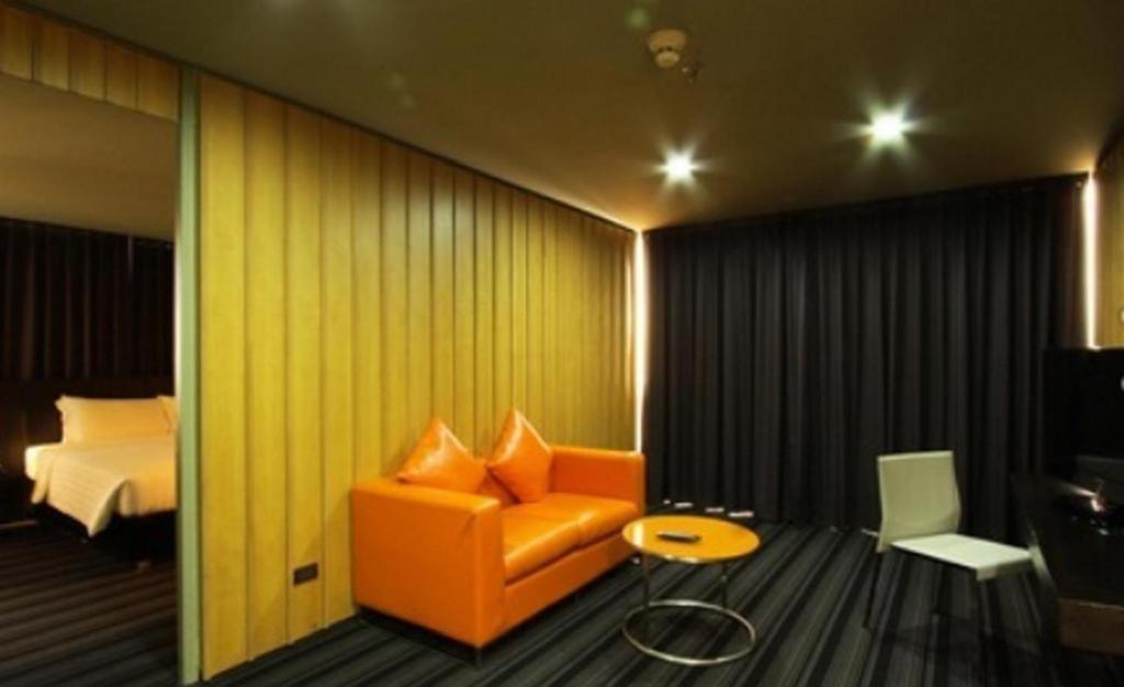 The Heritage Silom Hotel Bangkok Luaran gambar