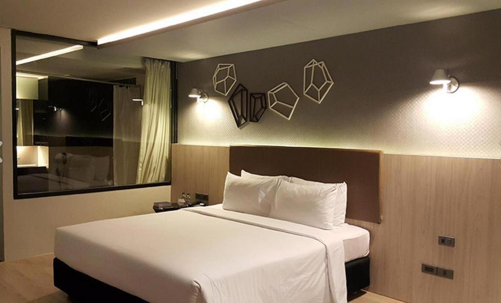 The Heritage Silom Hotel Bangkok Luaran gambar